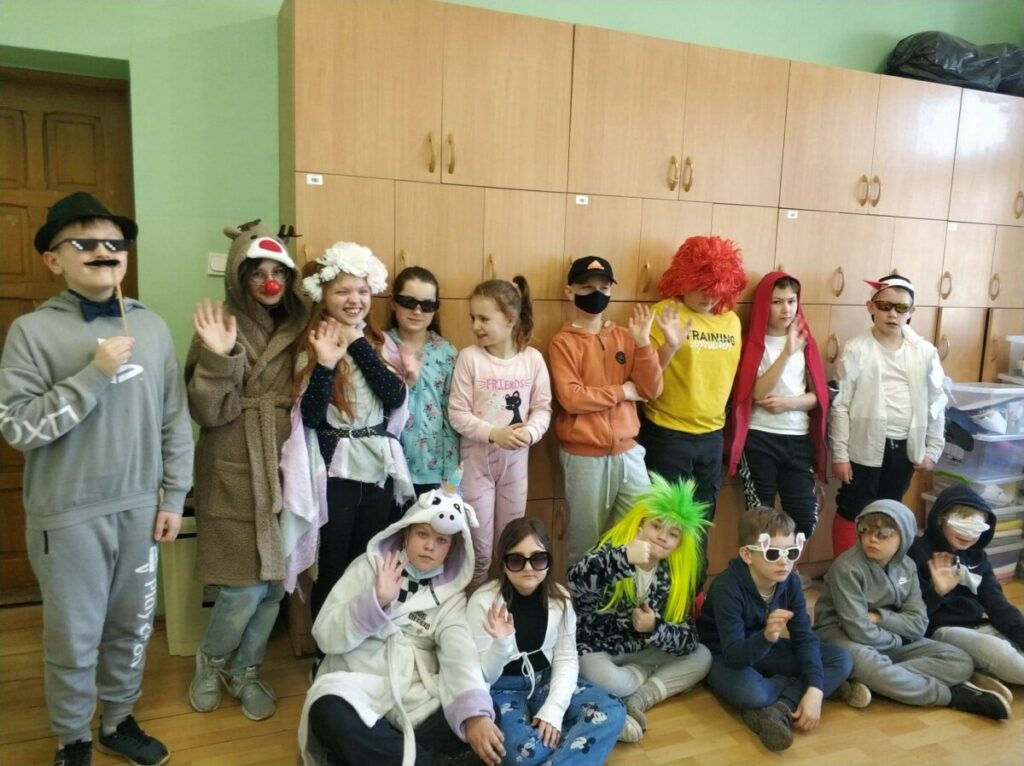 Received 493593615598928