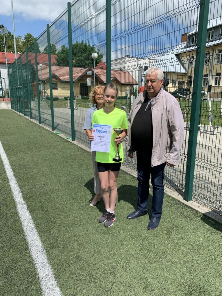 Ae842f05 7084 4efc A2e6 Db220db5a10a