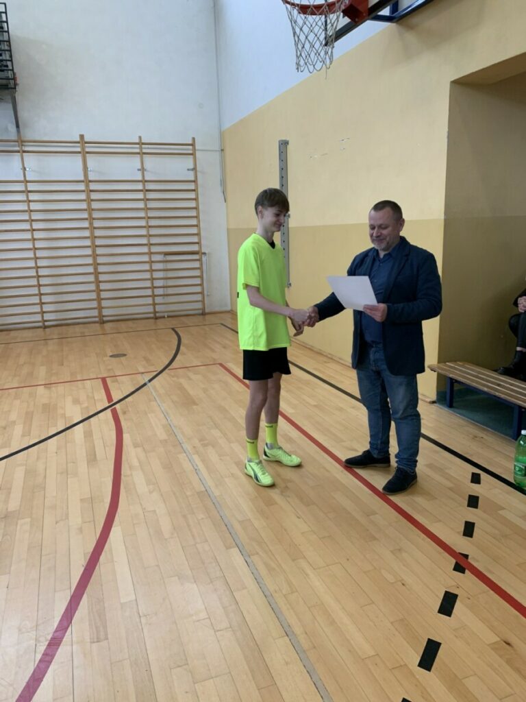 Dbb091ed 4b5b 4062 8dfa Fa2cd5b8ed27