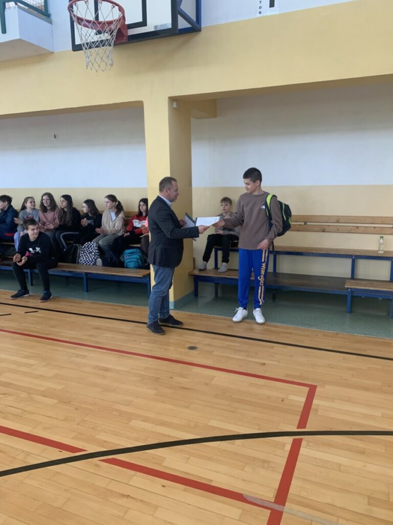 Dcc059a6 7987 485a B6c4 247b30eb900f