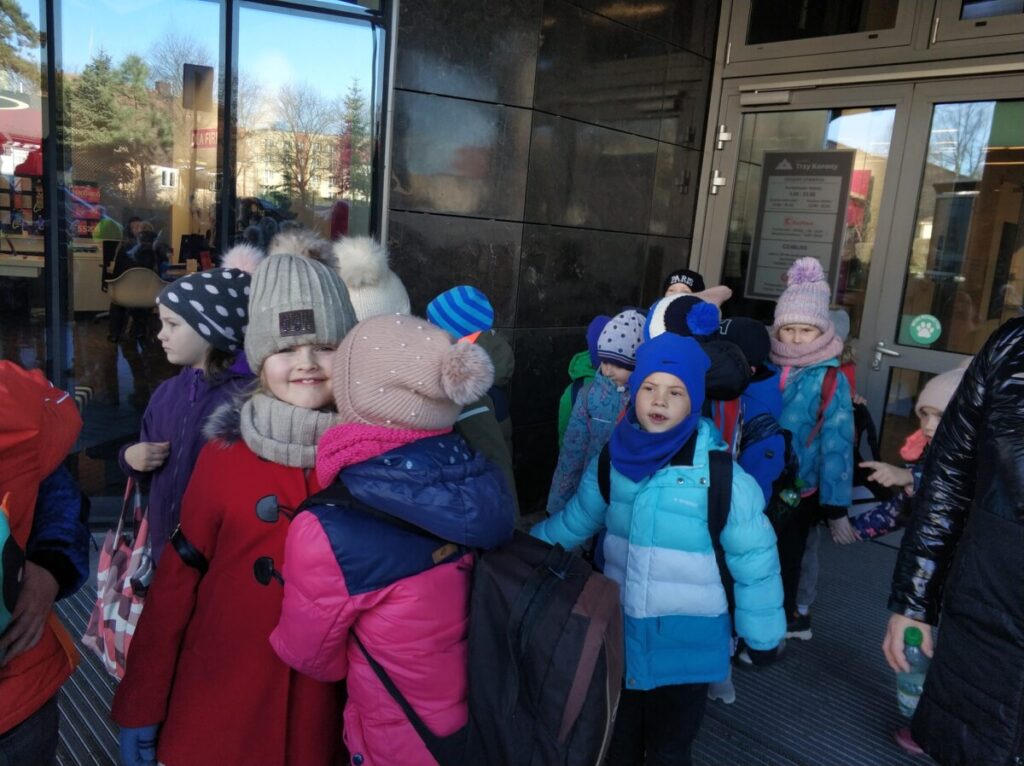 Photo 2023 12 18 19 44 16