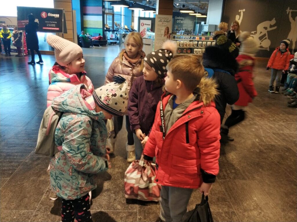 Photo 2023 12 18 19 44 26 2