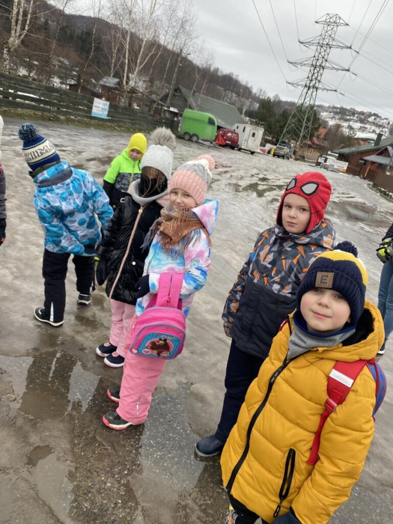 416177000 924410182434833 1626280548219896237 N