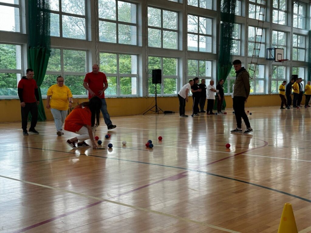 037d827f Dafe 4f56 Aee7 0bc7af16a381