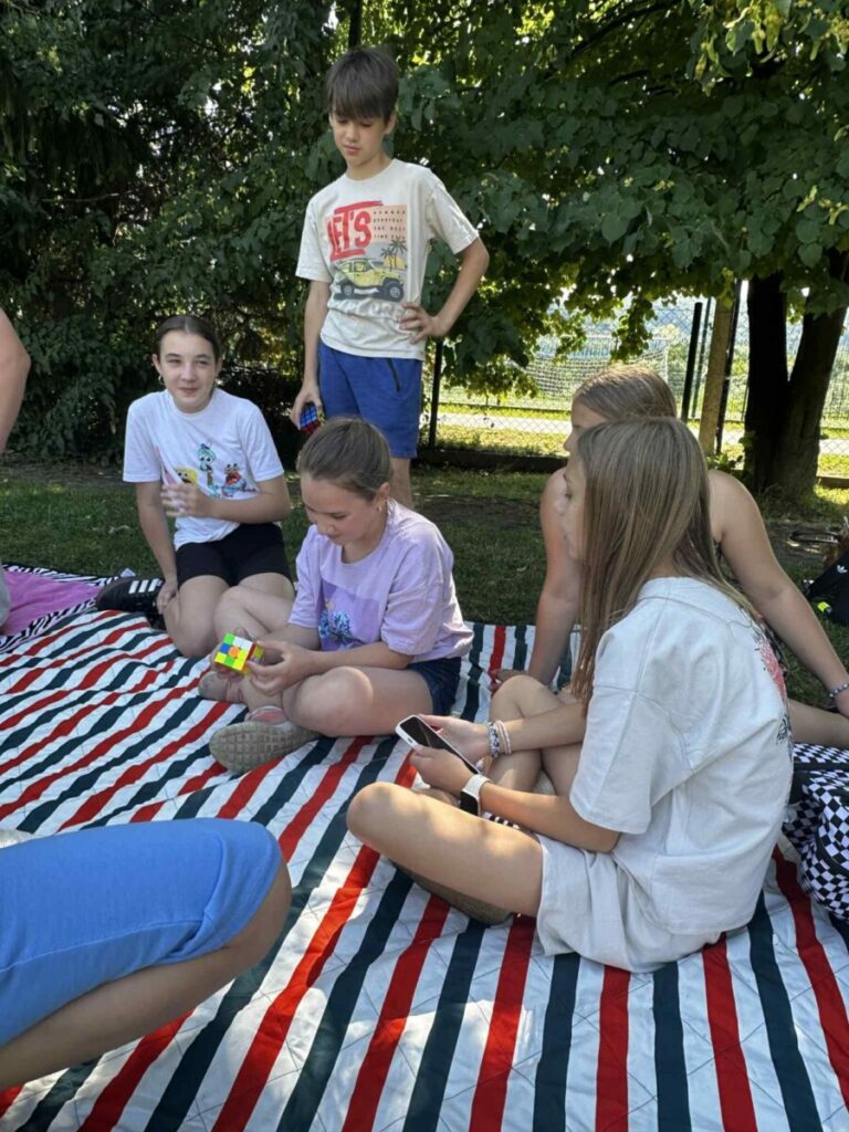 Messenger Creation 2ba4c627 8f03 406d A590 3b7a87f0a137