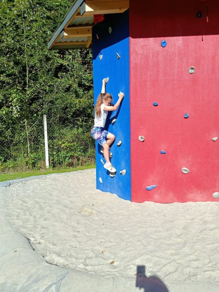 Whatsapp Image 2025 09 22 At 20.32.49 12