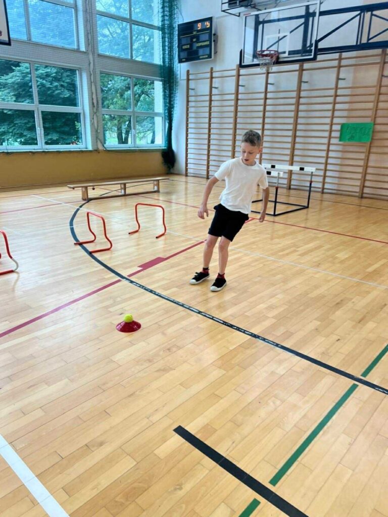 E8e70850 673e 4f6e 97b2 405118ee04b6